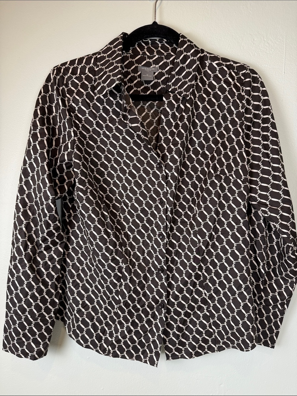 Ann Taylor Chain Link Button Down Blouse Chocolate Brown Petite Medium Size 8 - Picture 4 of 10